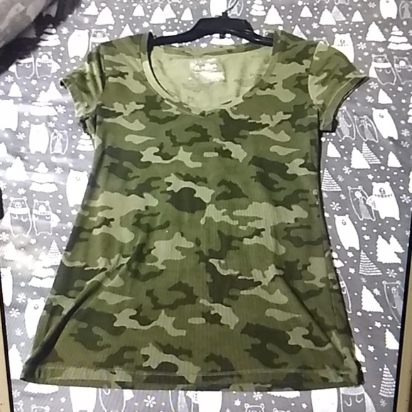 Tee Shirt - Picture 1 of 2